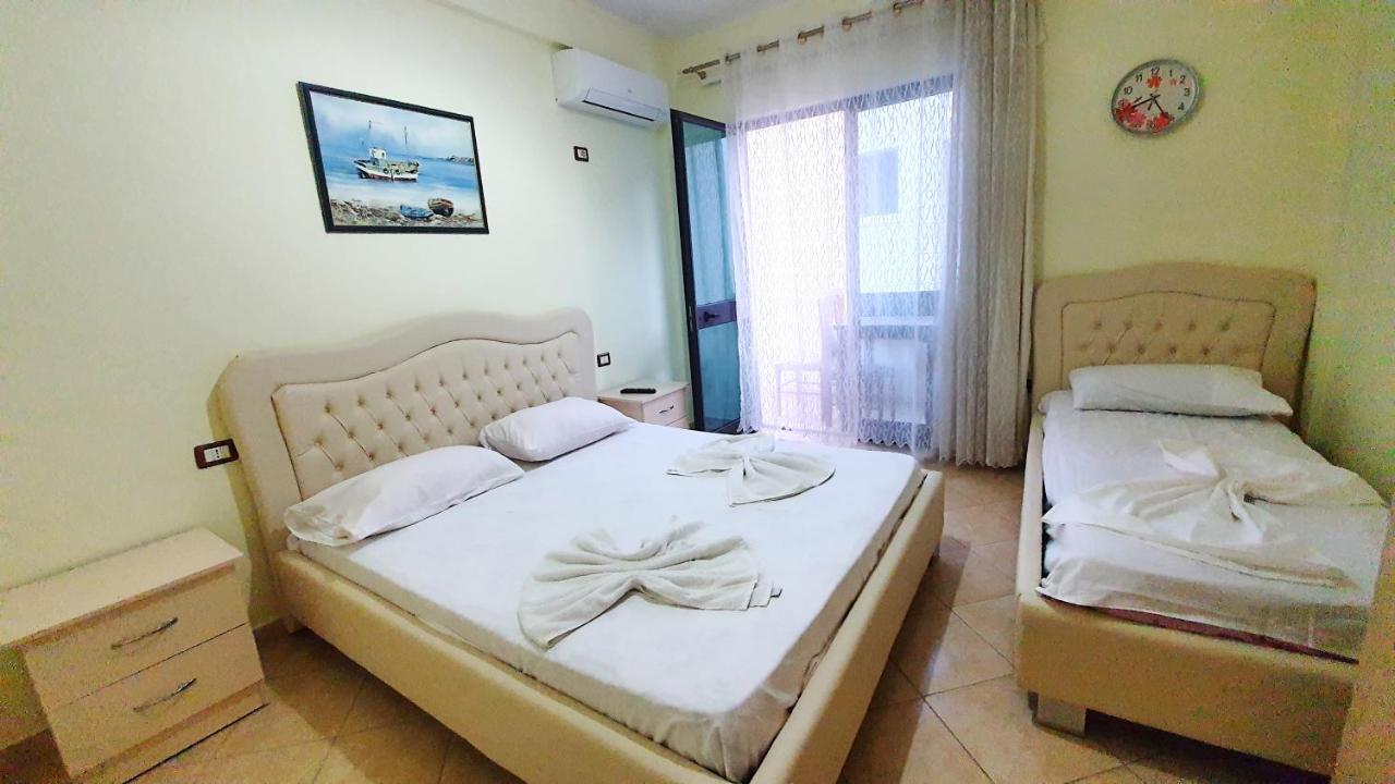 Vila Vera Durrës Exterior foto